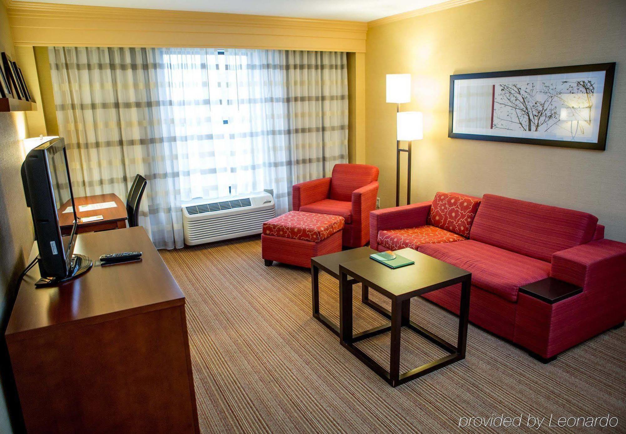 Courtyard By Marriott Springfield Downtown Hotel Exterior foto